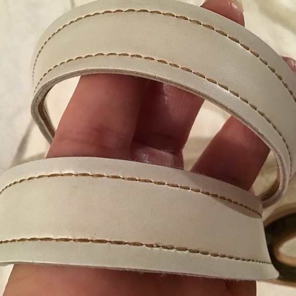 Esprit Beige and Tan Women's Bag - Picture 13 of 14